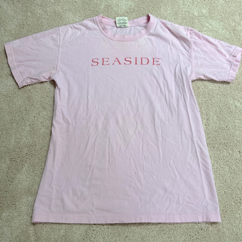 pink seaside t-shirt size small good condition